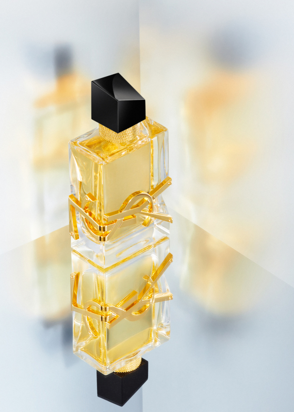 TRICIA HALL - PORTFOLIO - COSMETICS